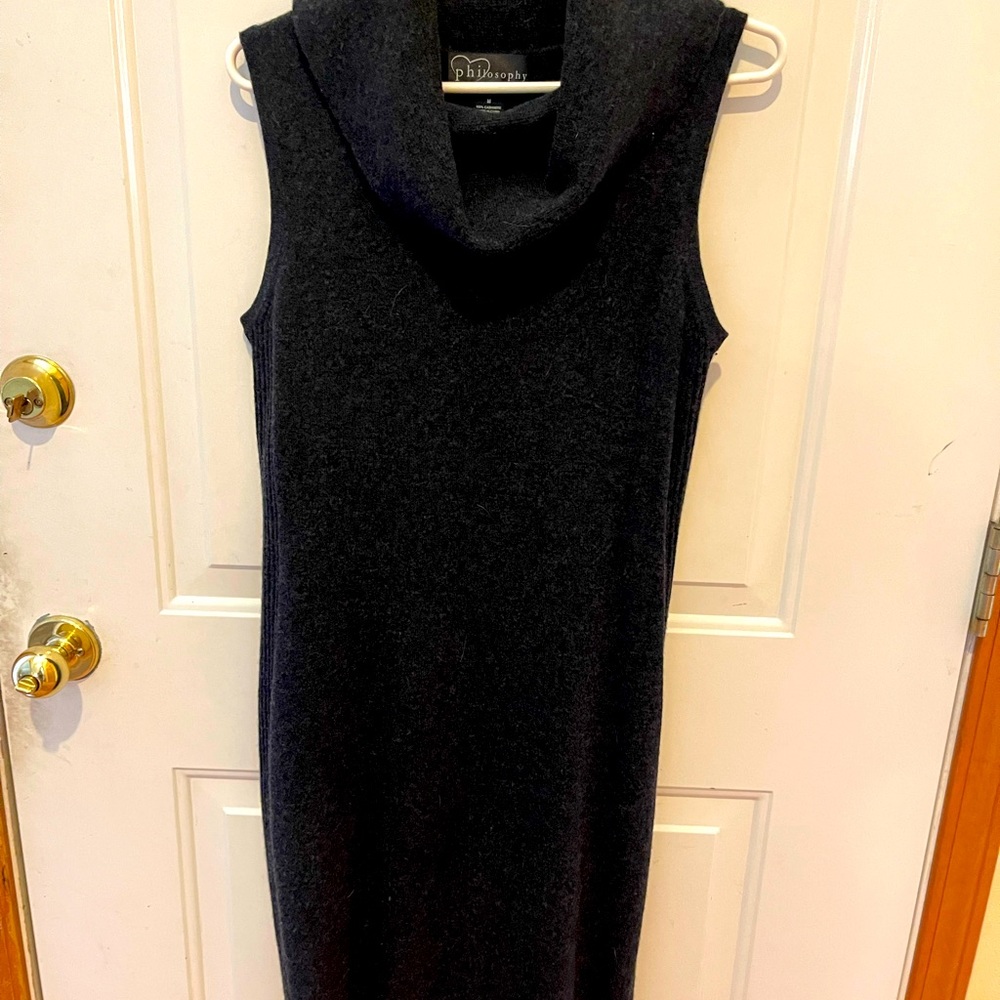 Philosophy 100% cashmere cowl-neck sleeveless sweeter dress